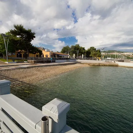 Vse Kontenti Apartmán Koper