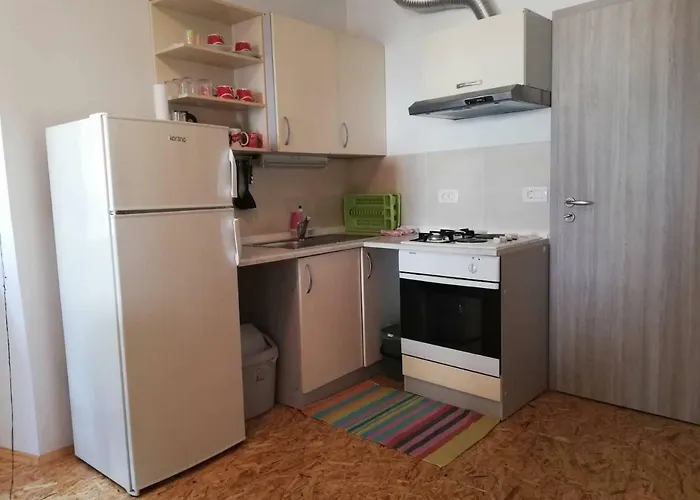 Apartment Vse Kontenti Koper